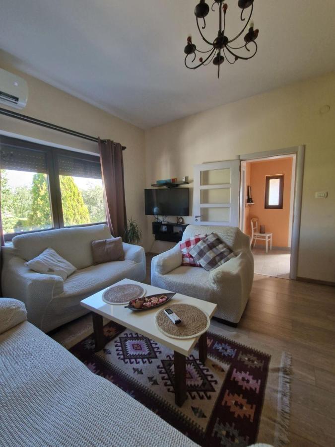 House 11 Apartment Nikšić Екстериор снимка